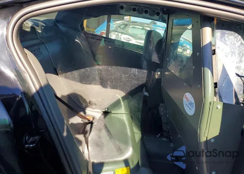 2015 Ford Taurus Police Interceptor из США, поврежденный, VIN 1FAHP2MK3FG159557